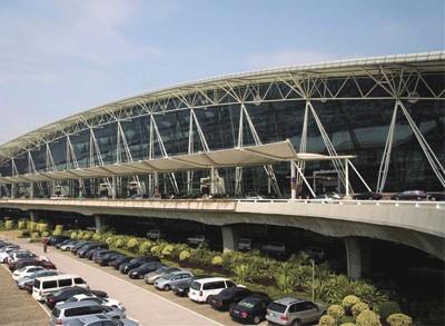 广州新白云国际机场海关监管区及南航配套设施工程场区桥梁工程