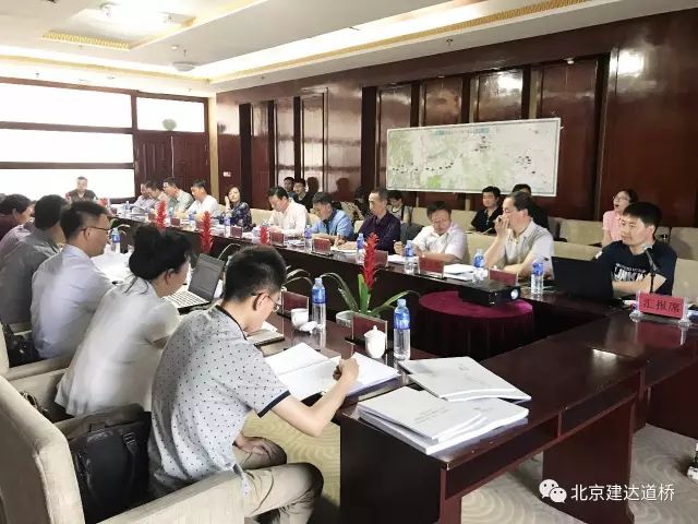 省道204线浩饶山至察尔森段公路工程顺利通过初步设计外业验收和两阶段初步设计审查