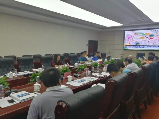 白云鄂博至百灵庙段高速公路改建工程 及 国道210线满都拉口岸至白云鄂博段公路补充工程两阶段初步设计顺利通过外业验收